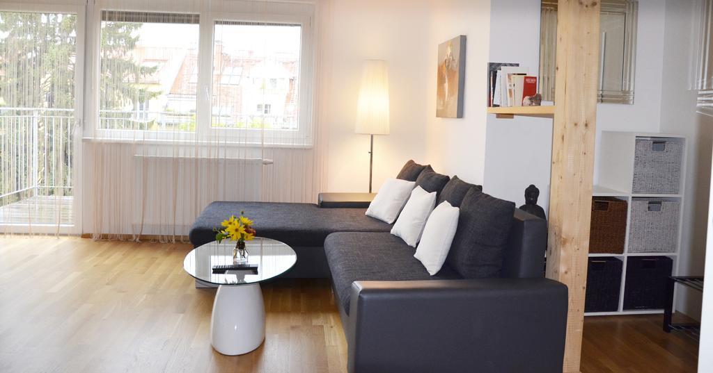 Apartment Mit Grossem Balkon Graz Exterior photo